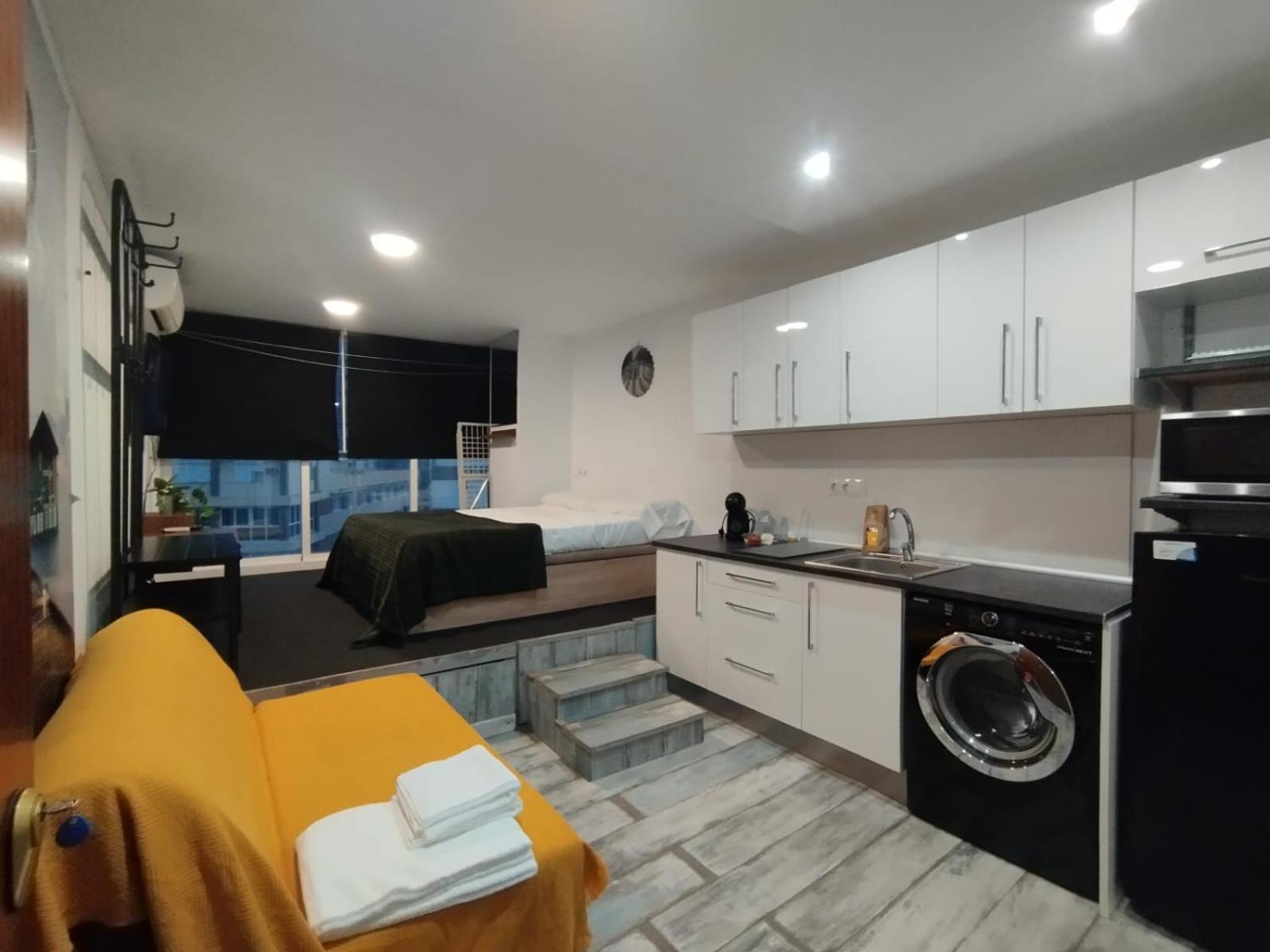 Apartament Playamar Estudio 2 Huesped 40m Playa Parking Wifi Torremolinos